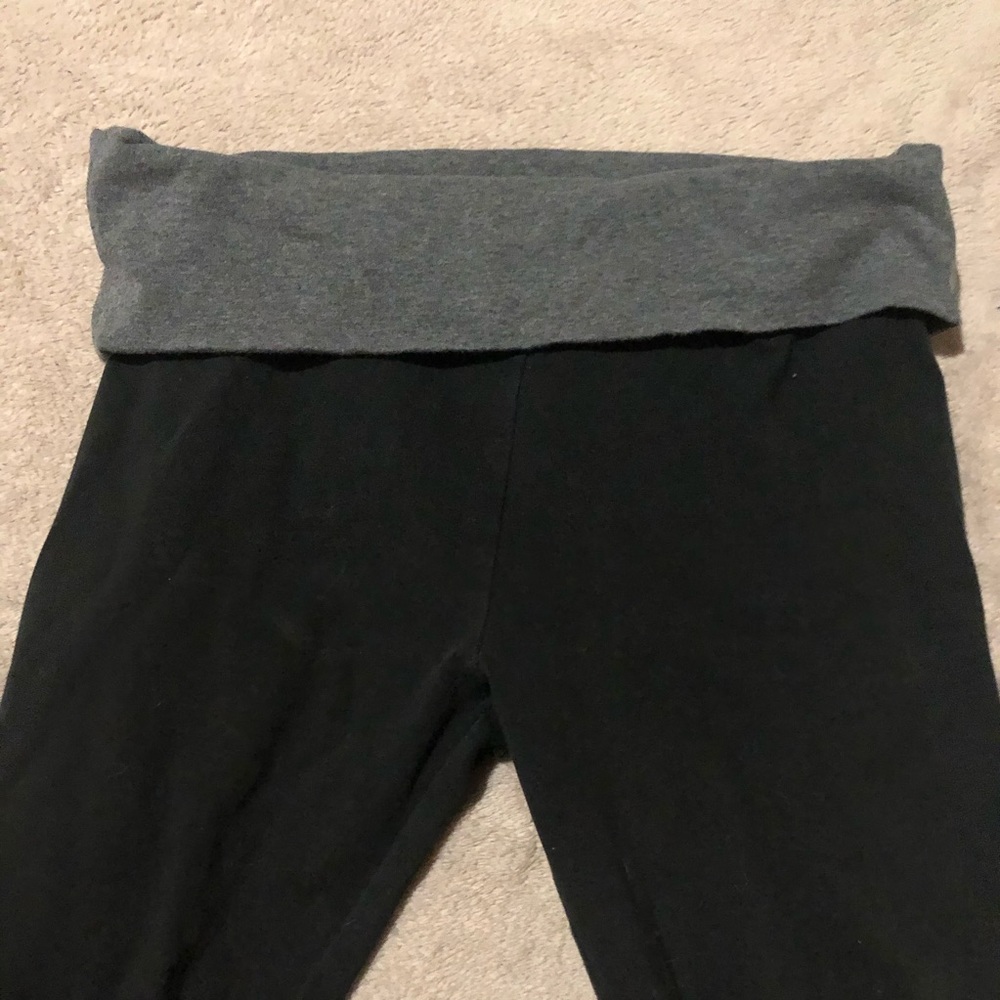 Victoria’s Secret Yoga Leggings